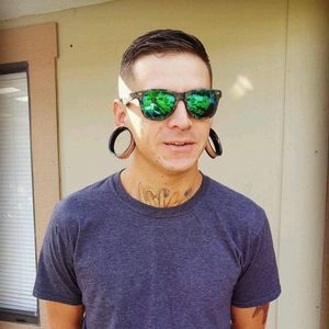 Meet your Posher, Phillip